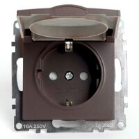 Розетка с заземлением, крышкой и защитными шторками Катрин (шоколад) / Stekker GLS16-7112-04